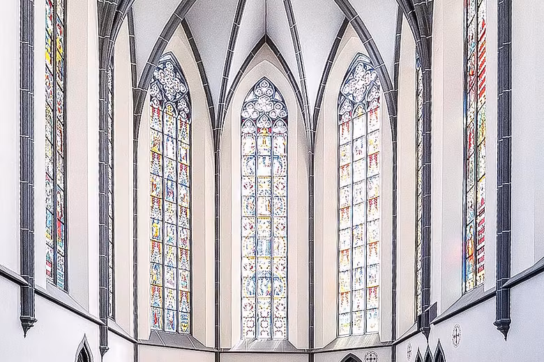 Glasfenster im Chor Kloster Königsfelden