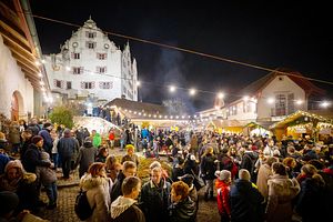 Wiehnachtsmärt im Schlosshof