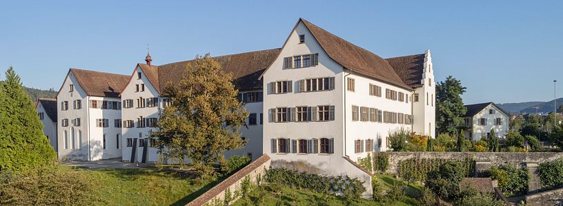 Luftaufnahme Kloster Wettingen mit Klosterpark im Vordergrund