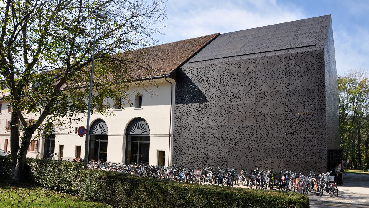 Aussenaufnahme Löwenscheune Klosterhalbinsel Wettingen